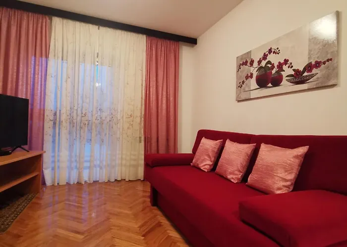 Apartament Mirjana *
